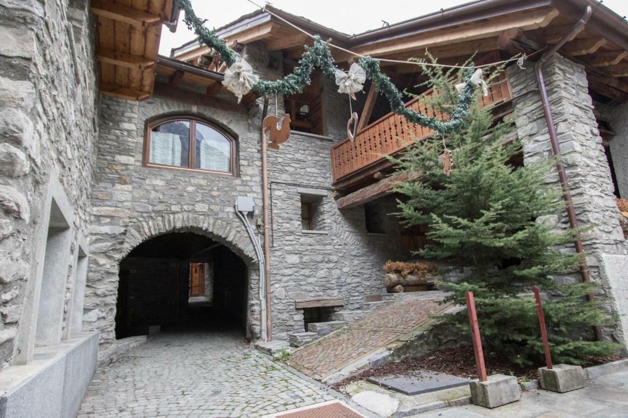 Maison De Meuny Courmayeur Exterior foto