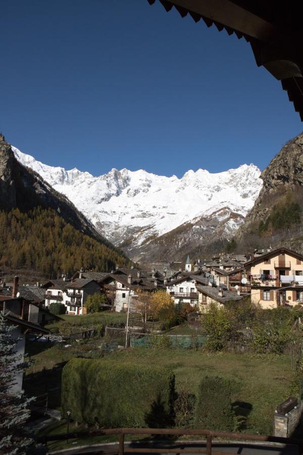 Maison De Meuny Courmayeur Exterior foto